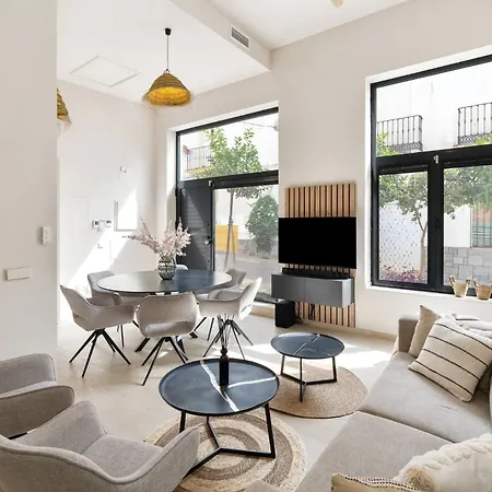 Perfect Getaway Steps From The And Old Town Estepona