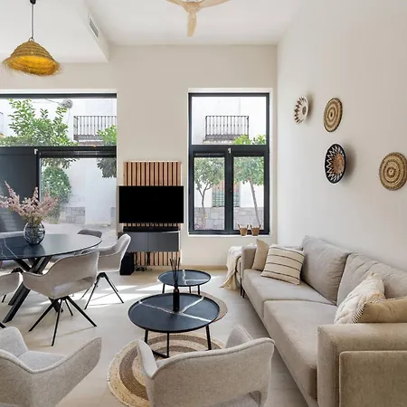 Apartamento Perfect Getaway Steps From The And Old Town Estepona