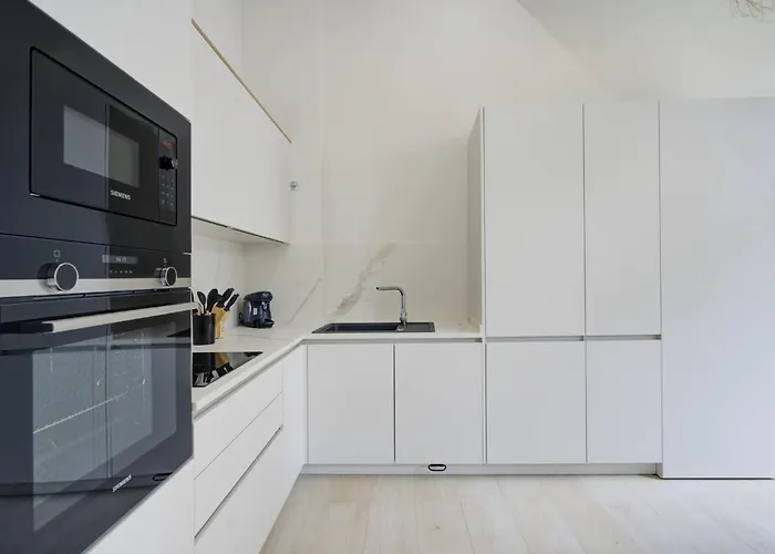 Perfect Getaway Steps From The And Old Town Estepona