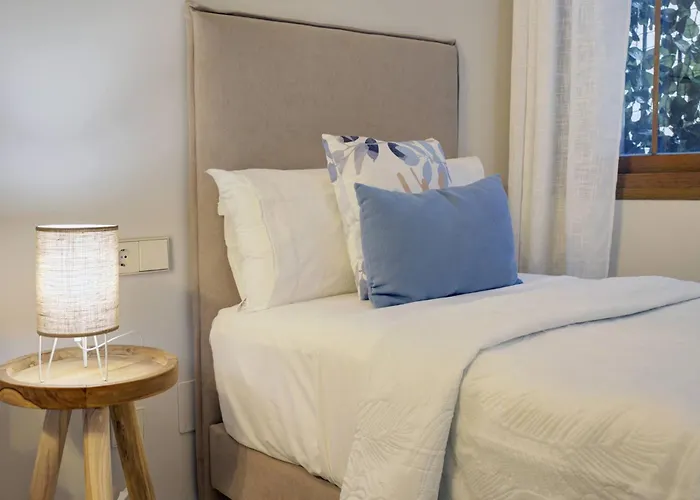 Perfect Getaway Steps From The And Old Town Estepona