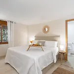 Perfect Getaway Steps From The And Old Town *