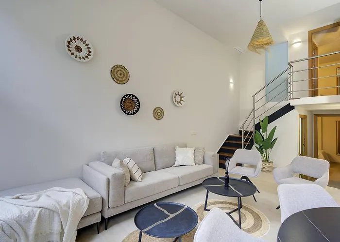 Perfect Getaway Steps From The And Old Town * Estepona