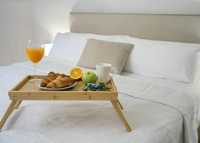 Perfect Getaway Steps From The And Old Town Estepona