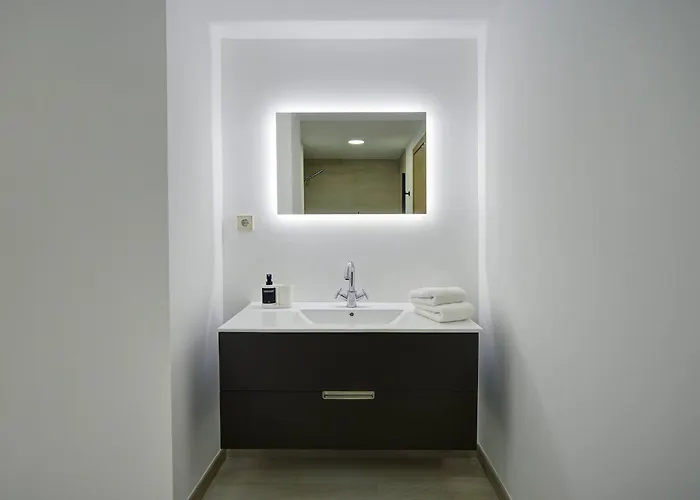 Apartment Perfect Getaway Steps From The And Old Town